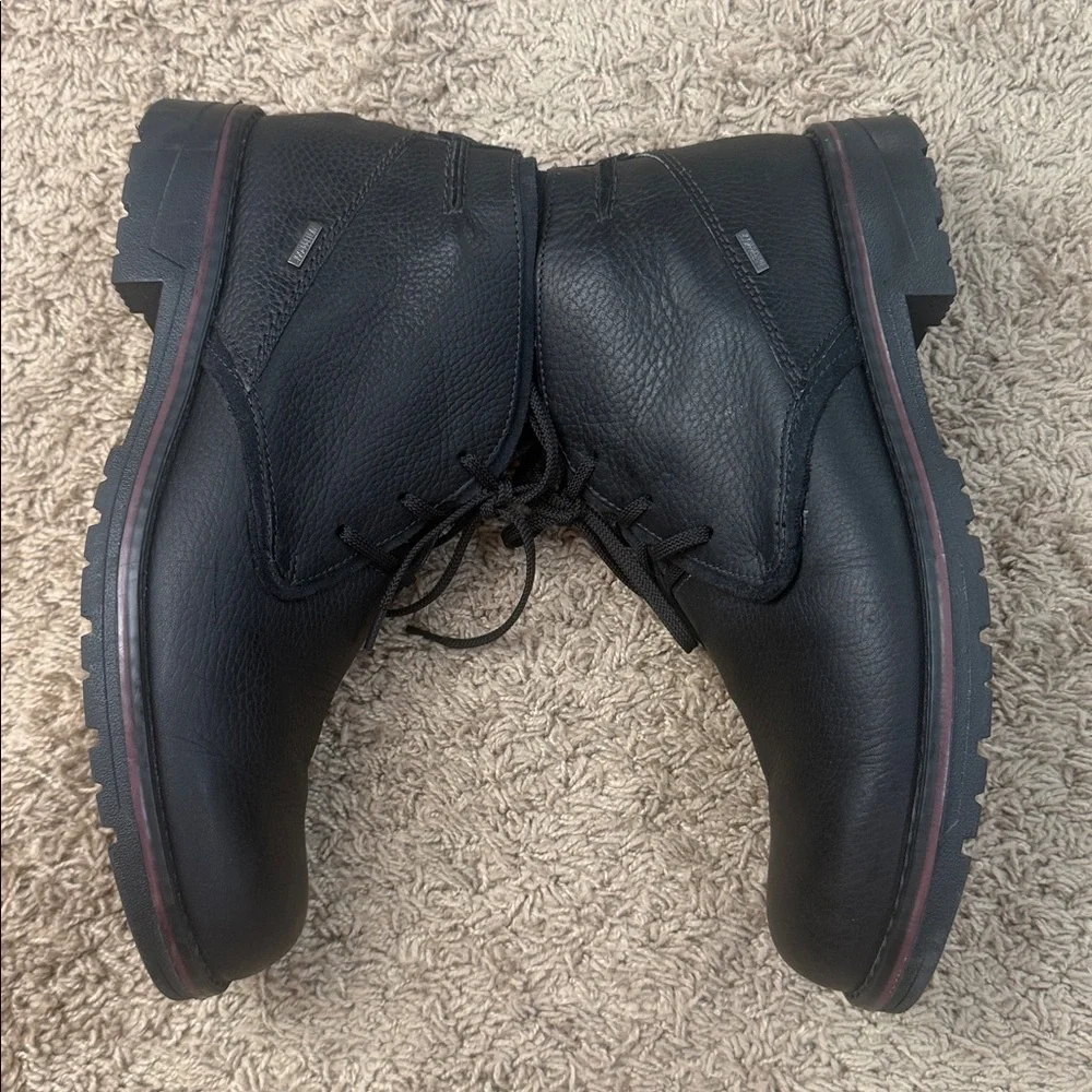 Clarks Men's Black Waterproof Extreme Comfort Chukka Boots Size 10